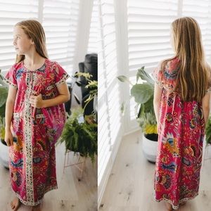 Girls Abaya - Pink Paisley Short Sleeve